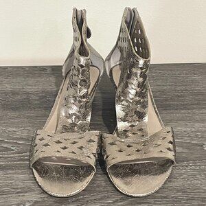 *NWT* Franco Sarto Unify Wedge